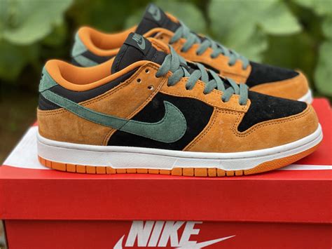 fake nike dunks buy|authentic nike sb dunks.